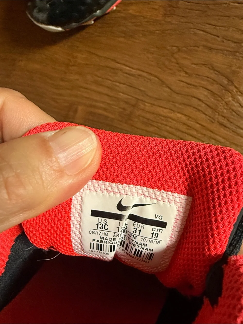 Nike Hyperdiamond Keystone Softball Baseball Cleats. Youth Size 13